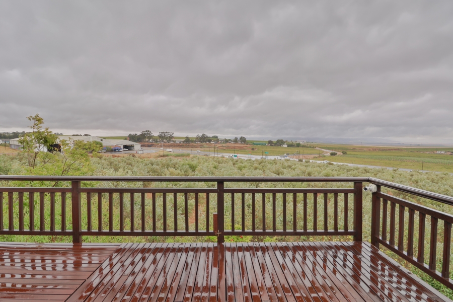 8 Bedroom Property for Sale in Windmeul Western Cape